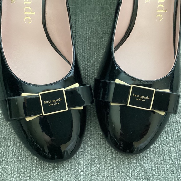 kate spade new york Women's Bowdie Wedge Pumps, size 8, $268 - Picture 12 of 12